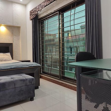 Fully Serviced Holiday Home Near Lahore Ring Road Zewnętrze zdjęcie