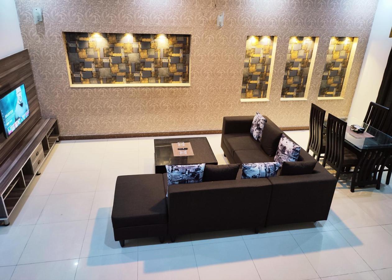 Fully Serviced Holiday Home Near Lahore Ring Road Zewnętrze zdjęcie