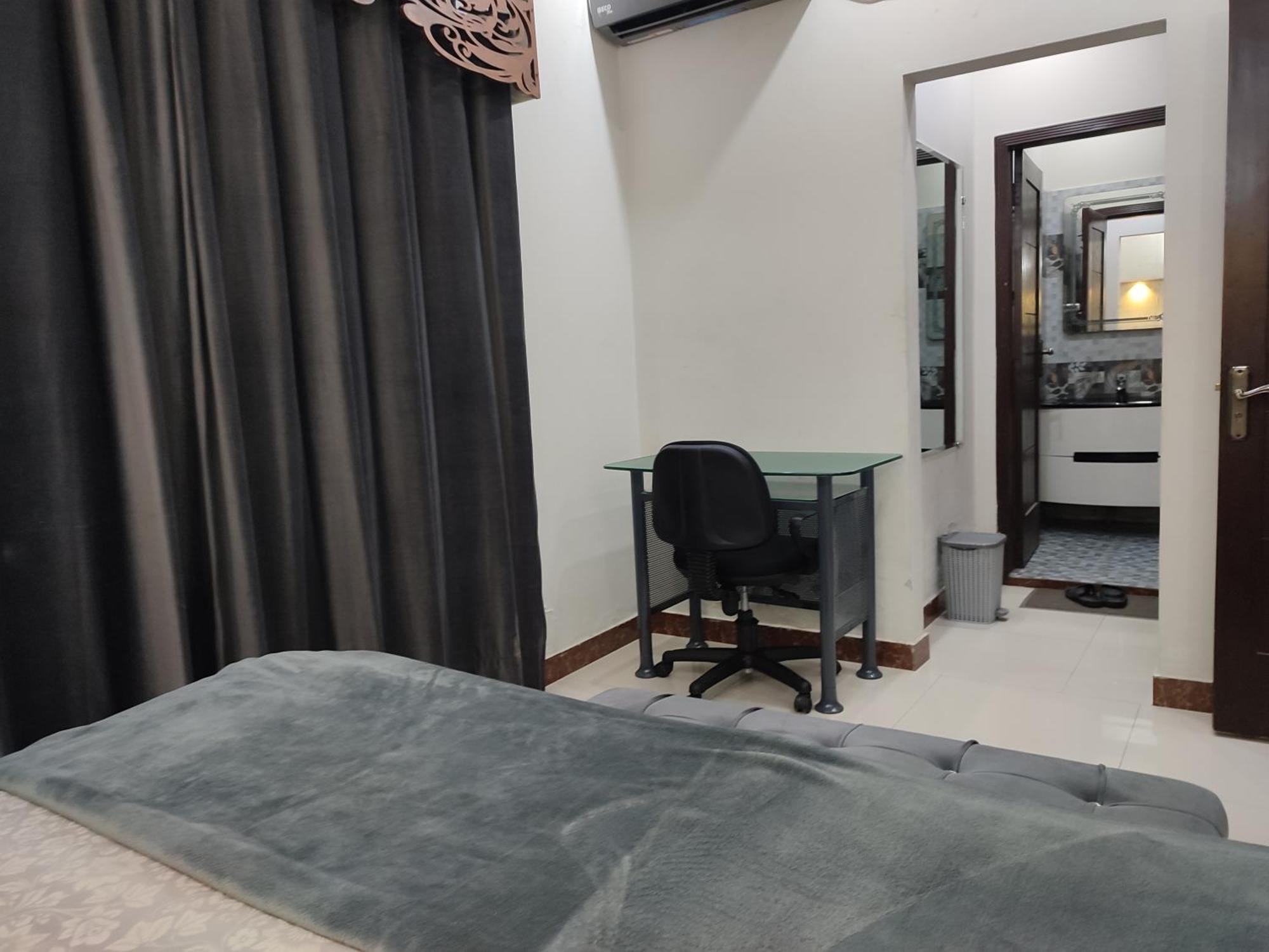 Fully Serviced Holiday Home Near Lahore Ring Road Zewnętrze zdjęcie