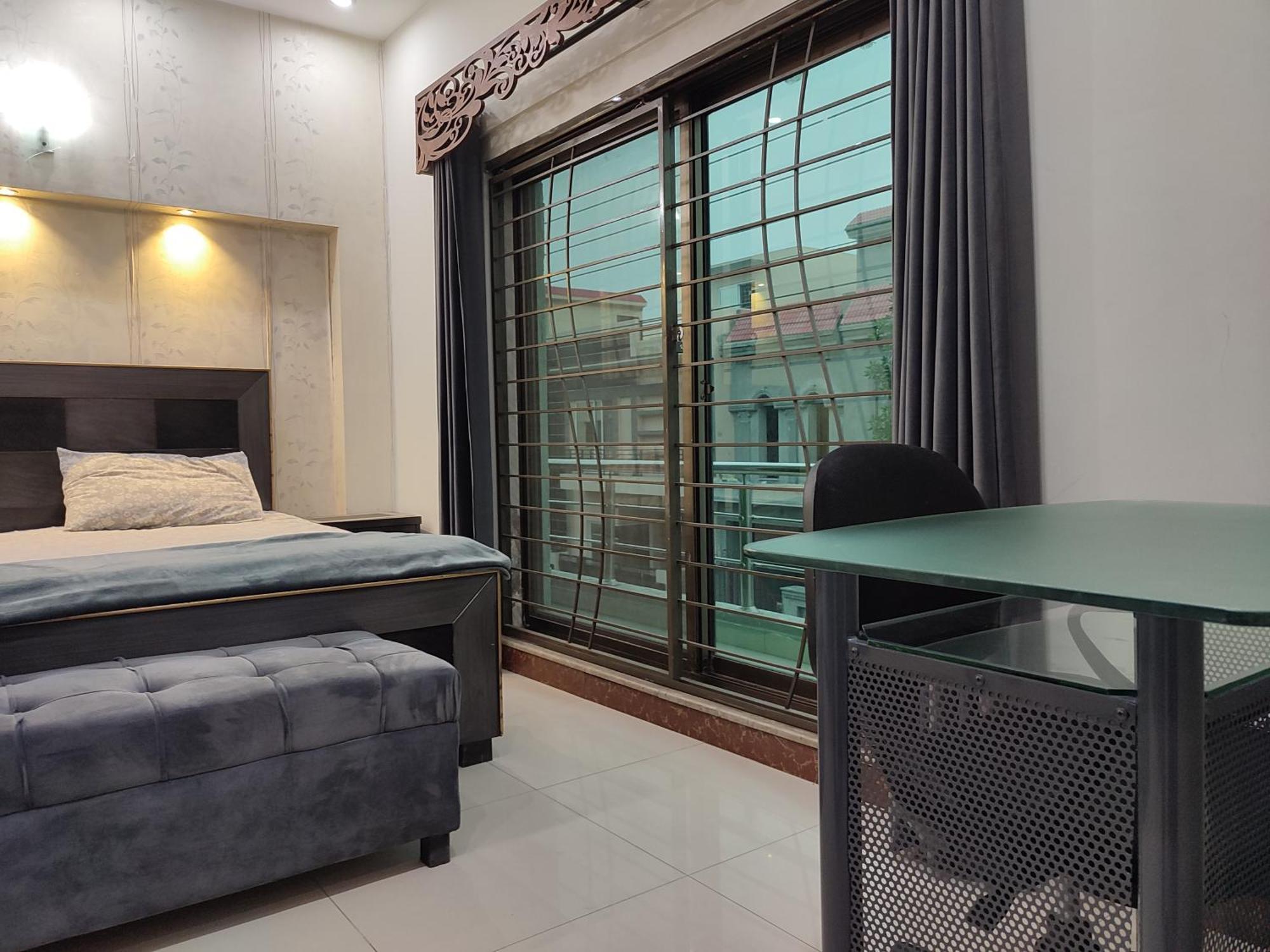 Fully Serviced Holiday Home Near Lahore Ring Road Zewnętrze zdjęcie
